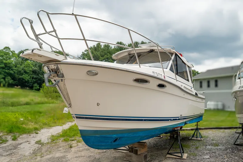 Slide: The Image of Cutwater C-28 2020 - 4