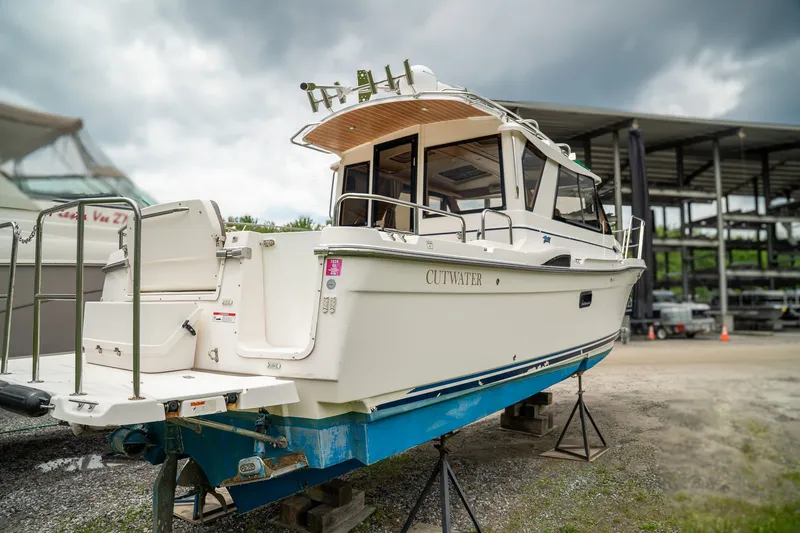 Slide: The Image of Cutwater C-28 2020 - 7