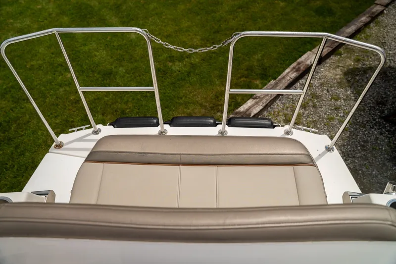 Slide: The Image of Cutwater C-28 2020 - 9