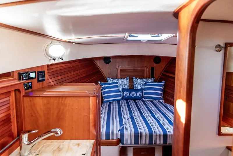 Slide: The Image of Hinckley Yachts Picnic Boat 37 MKIII 2011 - 57