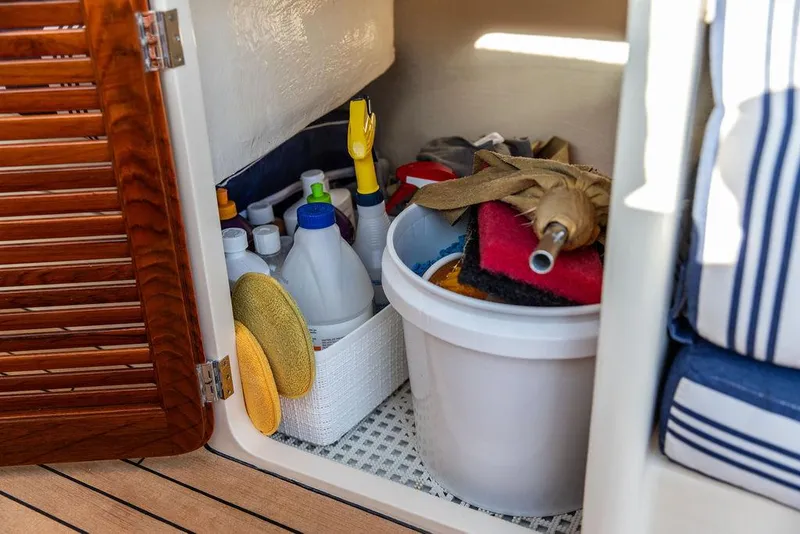 Slide: The Image of Hinckley Yachts Picnic Boat 37 MKIII 2011 - 72