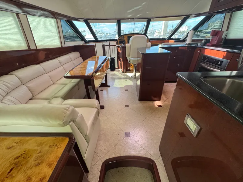 Slide: The Image of Neptunus 62 Flybridge 2012 - 63