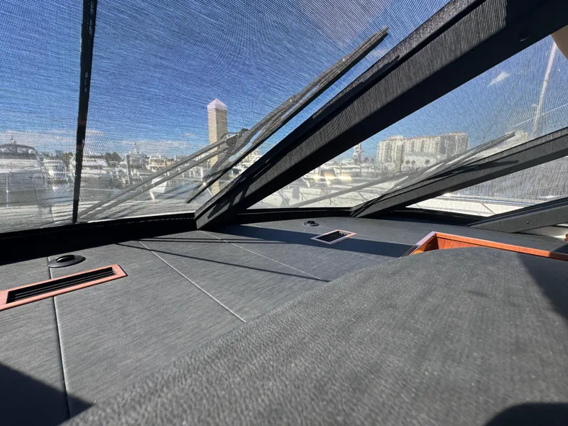 Slide: The Image of Neptunus 62 Flybridge 2012 - 69