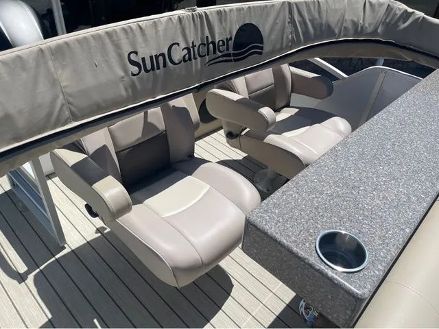 Slide: The Image of SunCatcher V 324SE 2019 - 11