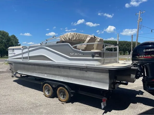 Slide: The Image of SunCatcher V 324SE 2019 - 4