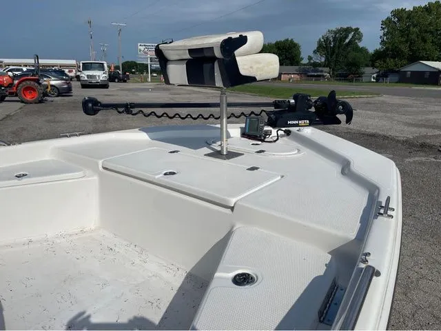 Slide: The Image of Blue Wave 190 DELUXE 2009 - 13