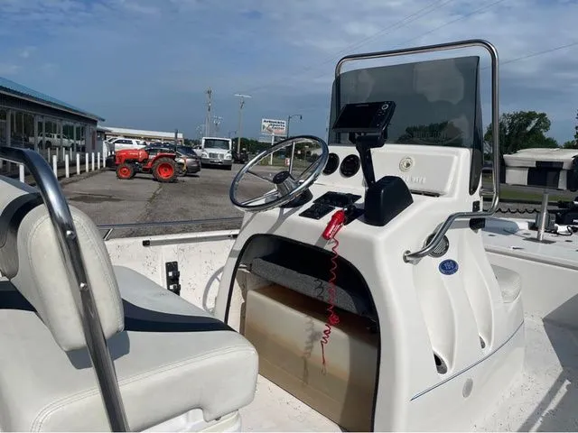 Slide: The Image of Blue Wave 190 DELUXE 2009 - 16