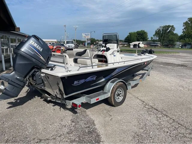 Slide: The Image of Blue Wave 190 DELUXE 2009 - 3