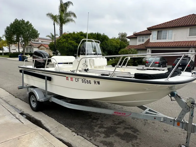 Slide: The Image of Boston Whaler 17 Montauk 2016 - 2