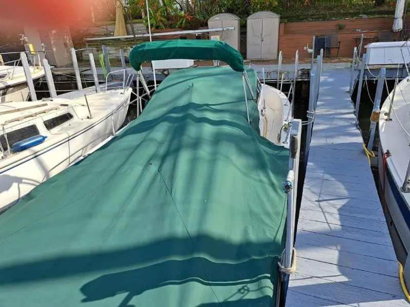 Slide: The Image of Pro-Line 231 Cuddy Cabin 1998 - 8