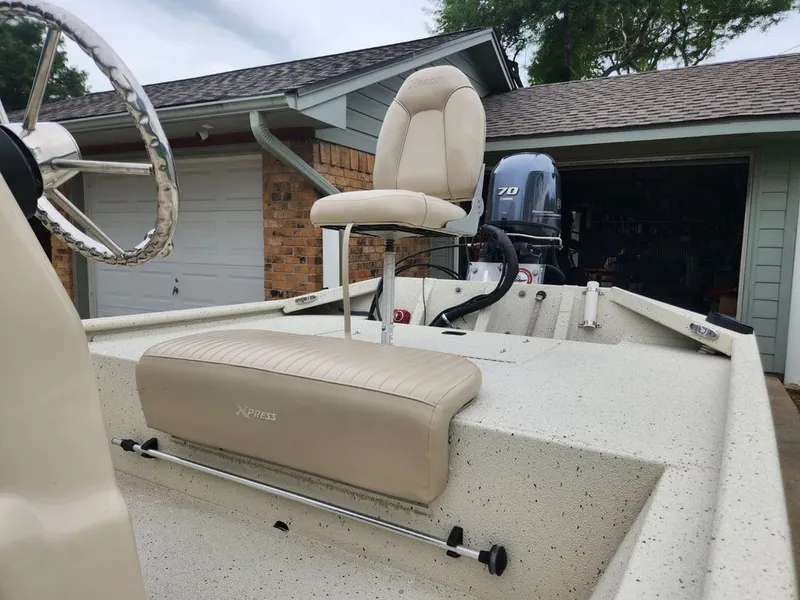 Slide: The Image of Xpress XP18CC 2014 - 7