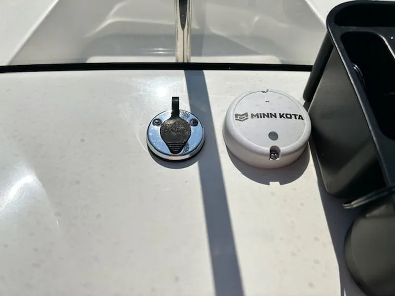 Slide: The Image of Boston Whaler 190 Montauk 2014 - 25