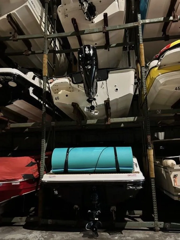 Slide: The Image of Boston Whaler 190 Montauk 2014 - 31