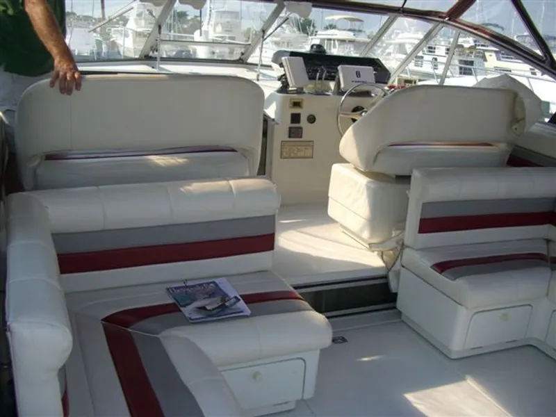 Slide: The Image of Trojan 10 Meter Express 1987 - 4