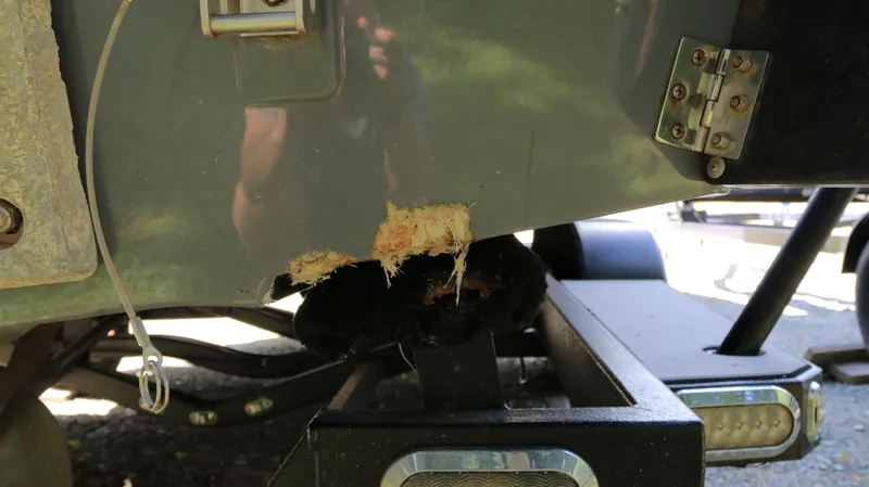 Slide: The Image of Damaged hull of 2019 Malibu Wakesetter 22 MXZ on trailer. - 12