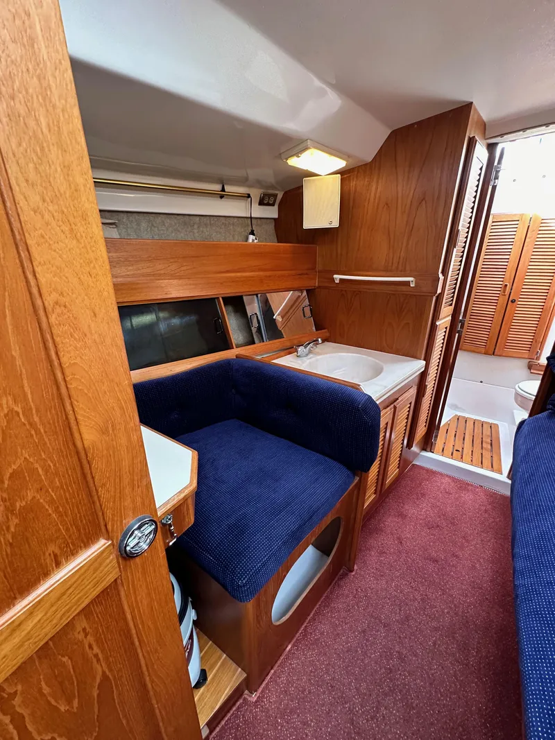 Slide: The Image of Hunter Legend 45 1987 - 50