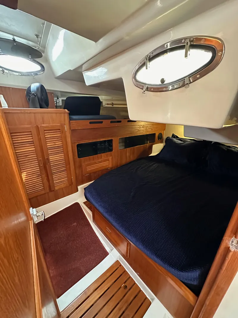 Slide: The Image of Hunter Legend 45 1987 - 65