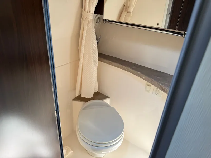 Slide: The Image of Regal 28 Express 2018 - 5