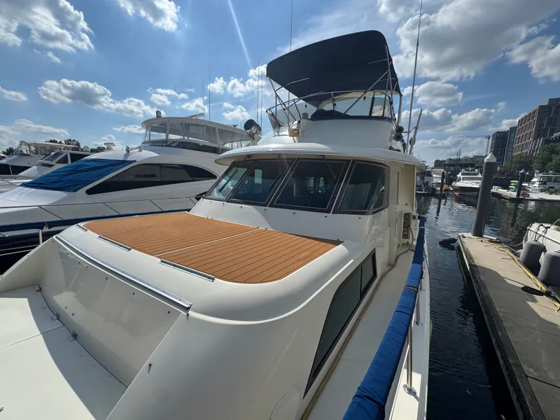 Slide: The Image of Hatteras 53 Extended Deck 1985 - 29