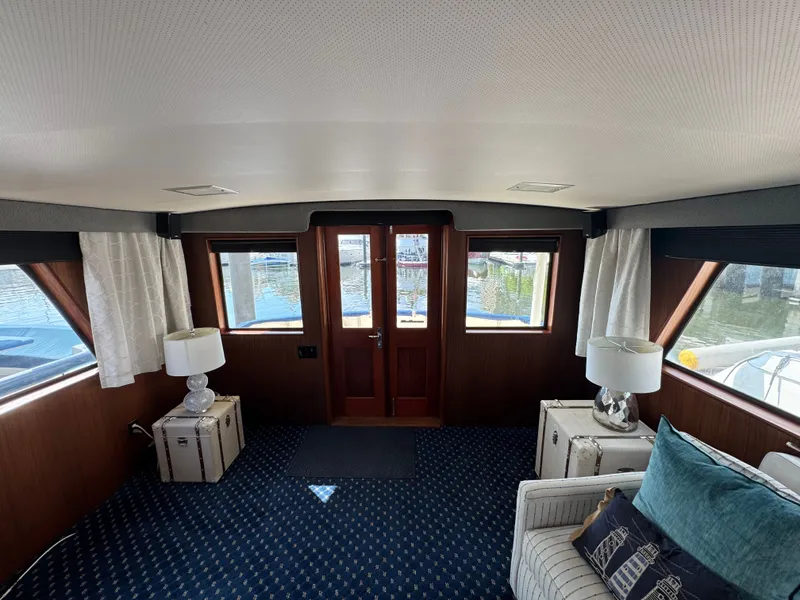 Slide: The Image of Hatteras 53 Extended Deck 1985 - 48