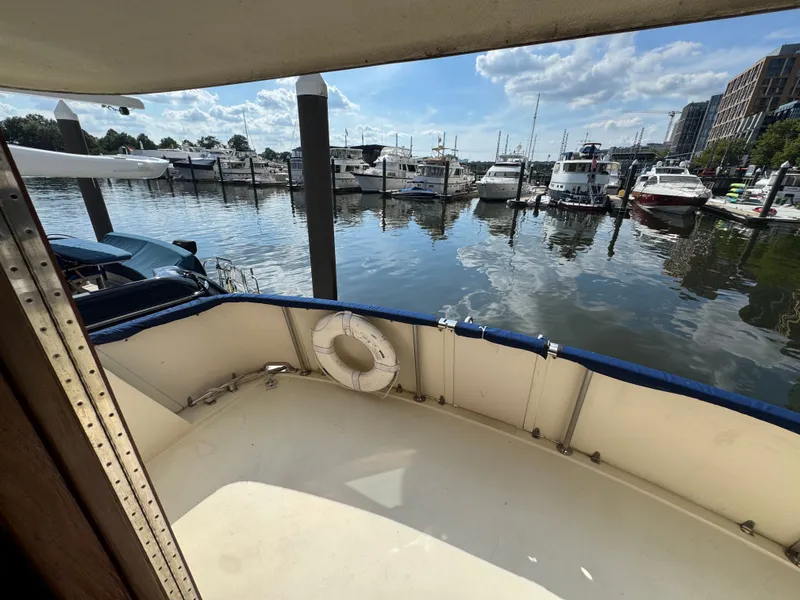 Slide: The Image of Hatteras 53 Extended Deck 1985 - 49