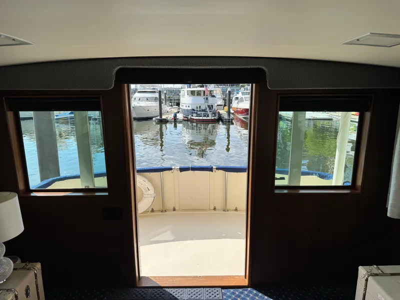 Slide: The Image of Hatteras 53 Extended Deck 1985 - 51