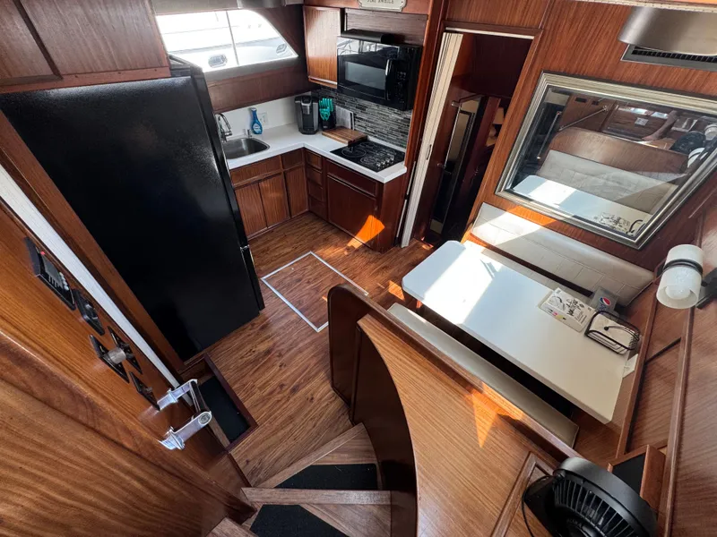 Slide: The Image of Hatteras 53 Extended Deck 1985 - 55