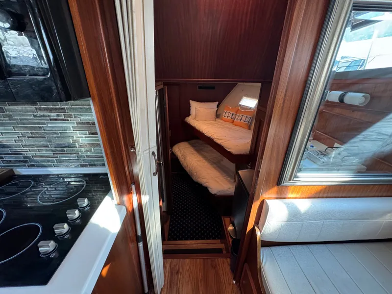 Slide: The Image of Hatteras 53 Extended Deck 1985 - 58