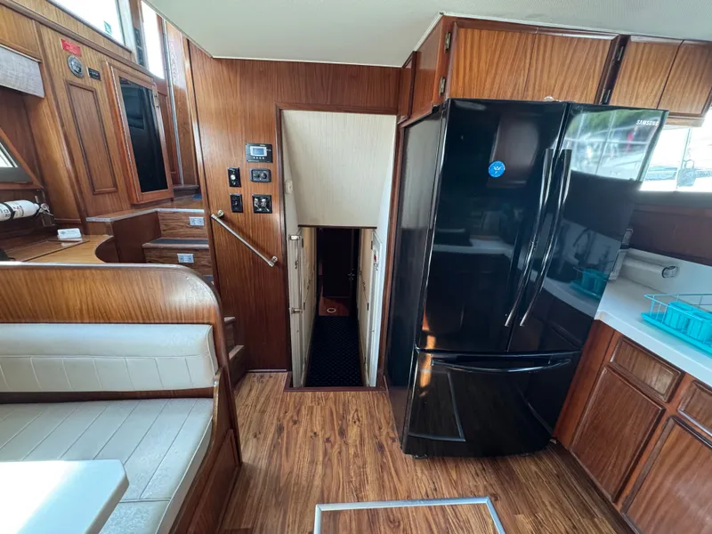 Slide: The Image of Hatteras 53 Extended Deck 1985 - 65