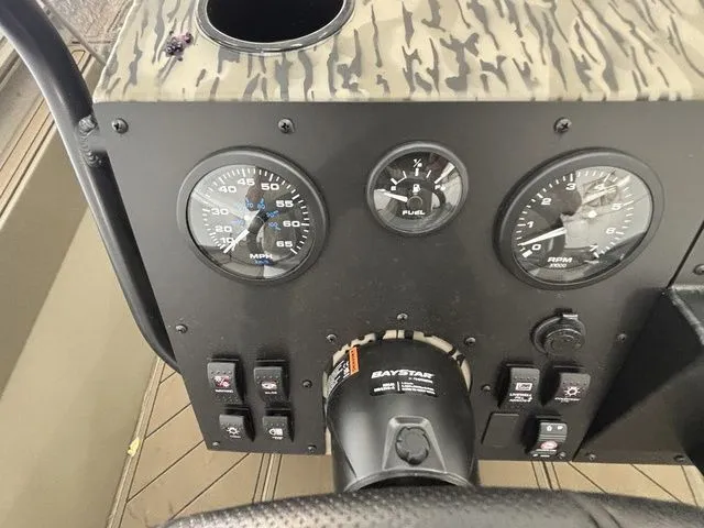 Slide: The Image of Thor LH1900CC w/ BayStar Steering Elite Package-Mo 2026 - 23