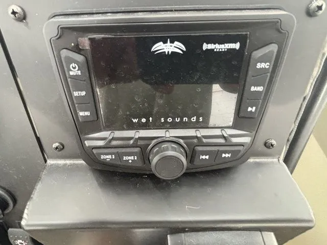 Slide: The Image of Thor LH1900CC w/ BayStar Steering Elite Package-Mo 2026 - 24