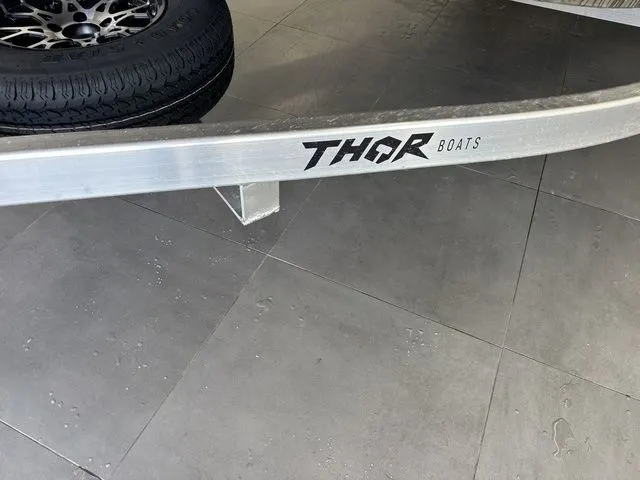 Slide: The Image of Thor LH1900CC w/ BayStar Steering Elite Package-Mo 2026 - 39