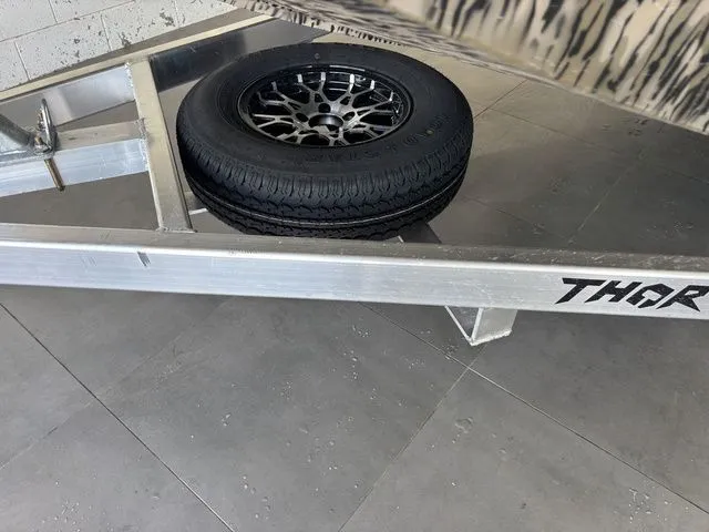 Slide: The Image of Thor LH1900CC w/ BayStar Steering Elite Package-Mo 2026 - 40