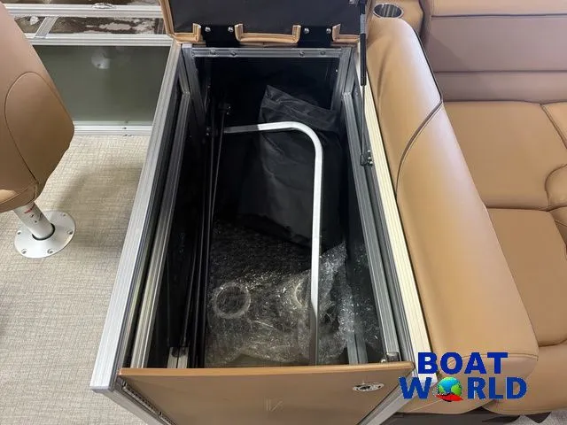 Slide: The Image of Tahoe Sport 2385 Rear Fish & Honda 4-Stroke EFI 2026 - 19