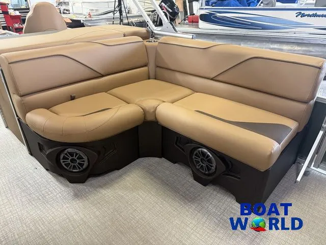 Slide: The Image of Tahoe Sport 2385 Rear Fish & Honda 4-Stroke EFI 2026 - 26