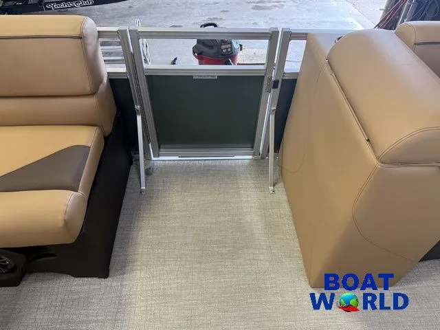 Slide: The Image of Tahoe Sport 2385 Rear Fish & Honda 4-Stroke EFI 2026 - 27