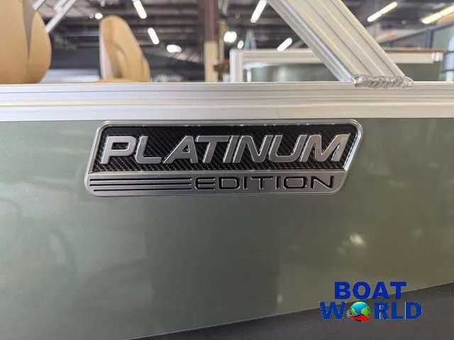 Slide: The Image of Tahoe Sport 2385 Rear Fish & Honda 4-Stroke EFI 2026 - 39