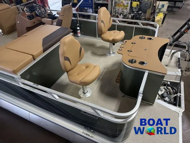 Slide: The Image of Tahoe Sport 2385 Rear Fish & Honda 4-Stroke EFI 2026 - 5