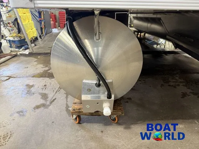 Slide: The Image of Tahoe Sport 2385 Rear Fish & Honda 4-Stroke EFI 2026 - 37