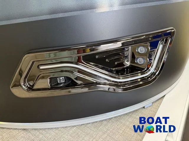 Slide: The Image of Tahoe Sport 2385 Rear Fish & Honda 4-Stroke EFI 2026 - 33