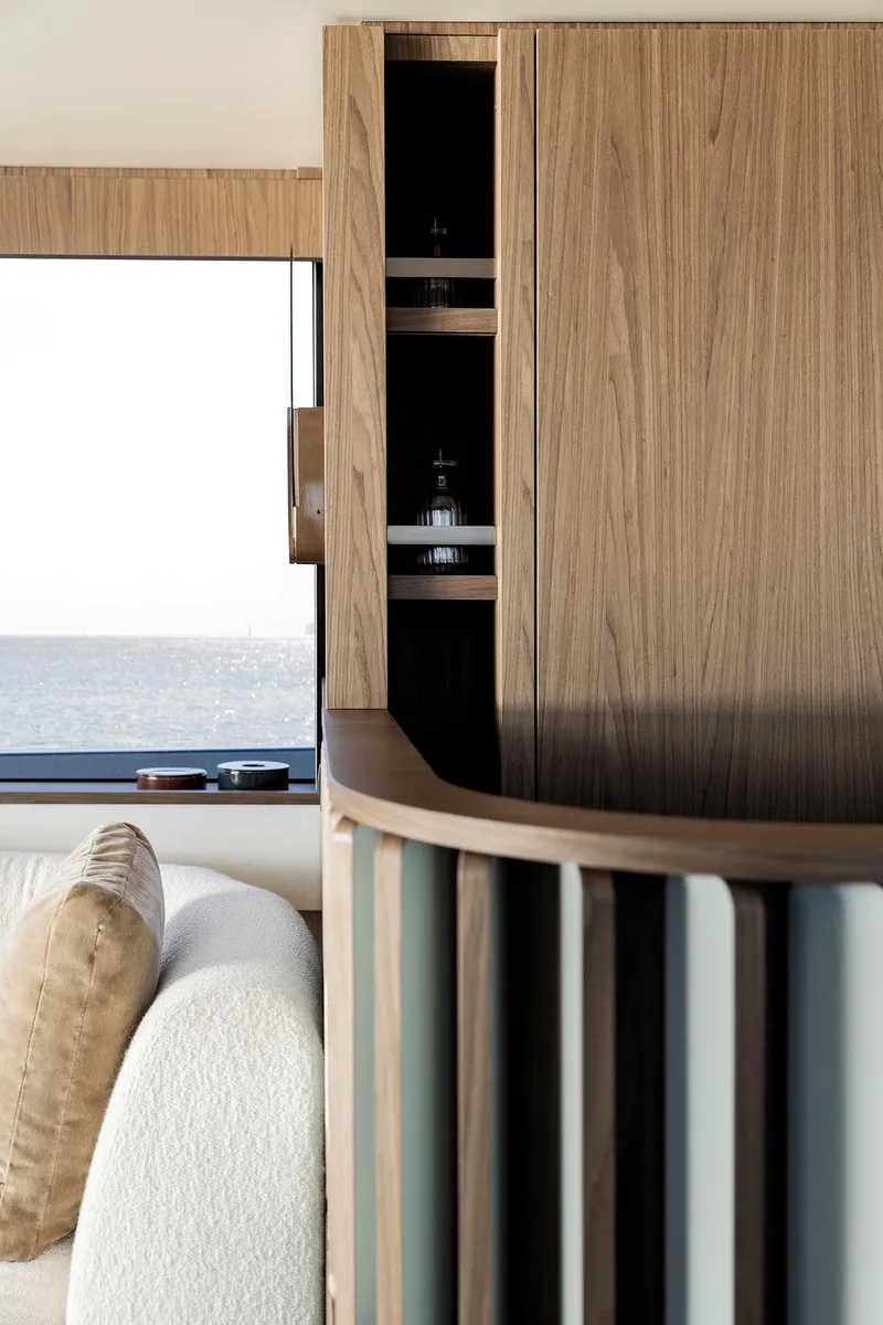 Slide: The Image of Azimut Fly 72 2026 - 51