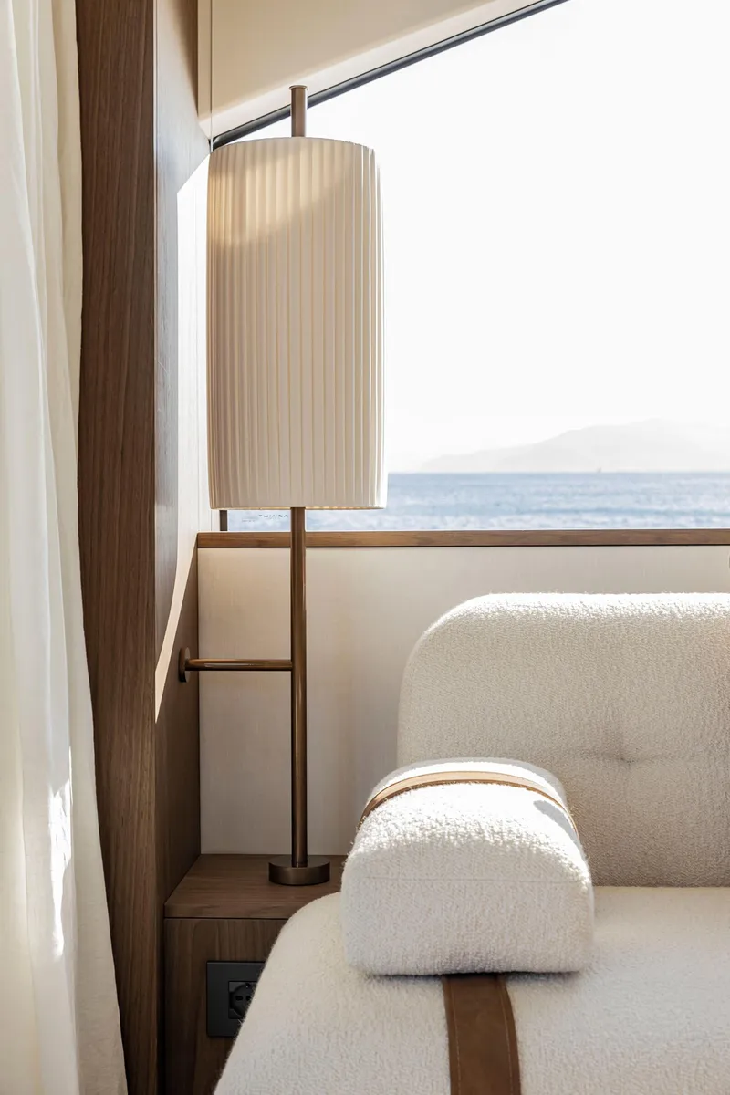 Slide: The Image of Azimut Fly 72 2026 - 68