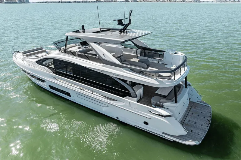 Slide: The Image of Azimut Fly 72 2026 - 79