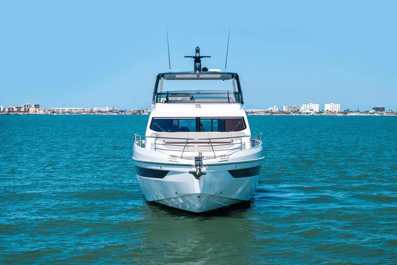 Slide: The Image of Azimut Fly 72 2026 - 82