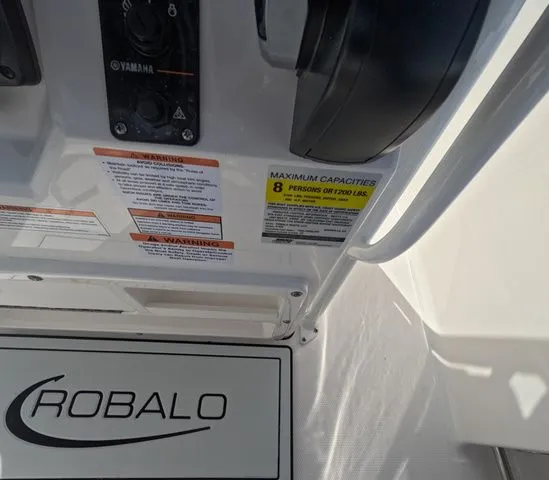 Slide: The Image of Robalo R200 In stock trailer included 2026 - 14