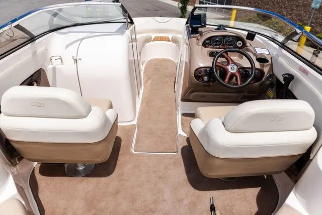 Slide: The Image of Regal 2400 LSR 2004 - 10