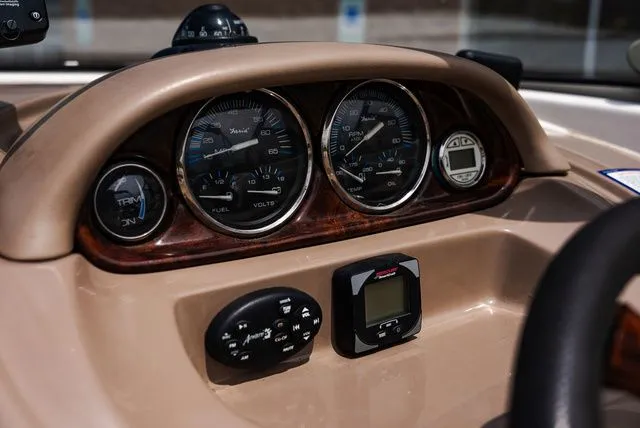 Slide: The Image of Regal 2400 LSR 2004 - 12