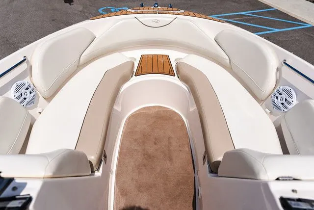 Slide: The Image of Regal 2400 LSR 2004 - 16