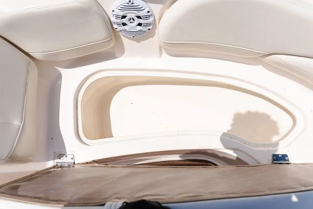 Slide: The Image of Regal 2400 LSR 2004 - 17