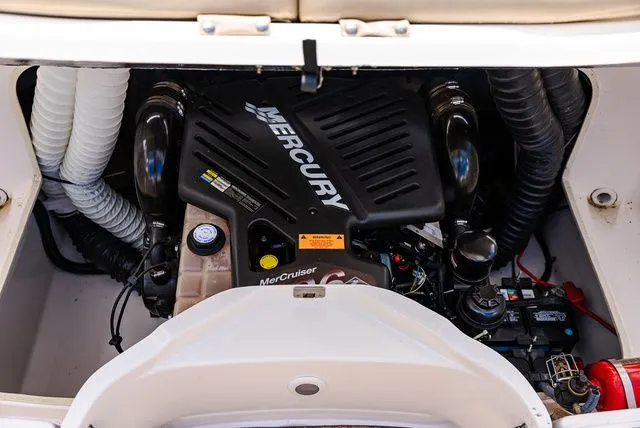 Slide: The Image of Regal 2400 LSR 2004 - 7